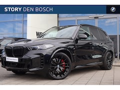 BMW X5 - xDrive50e M Sport Automaat / Trekhaak / Panoramadak / Comfort Access / Soft-Close / Stoelv