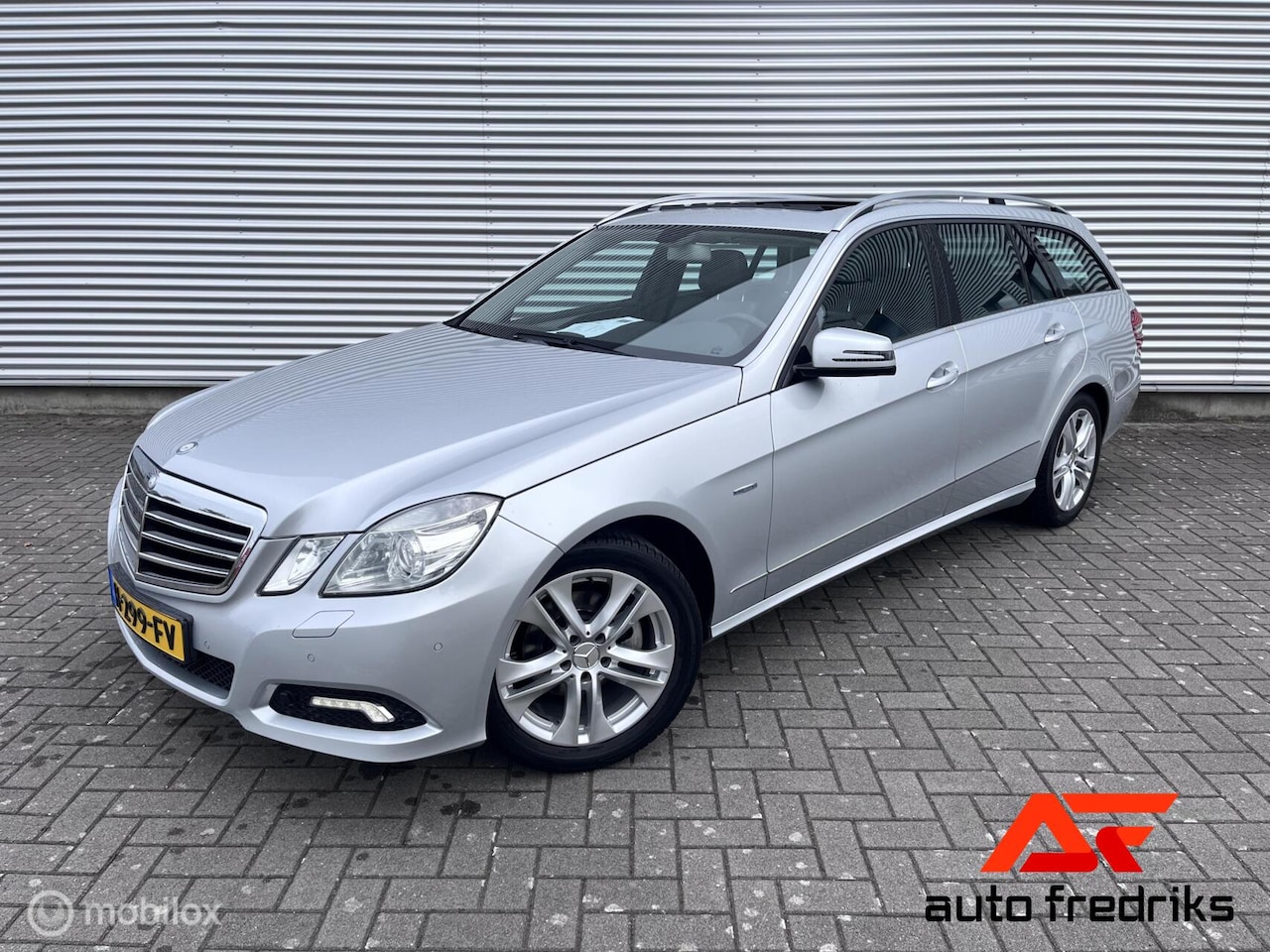 Mercedes-Benz E-klasse Estate - 200 CGI Business Class Avantgarde | Pano | - AutoWereld.nl