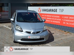 Toyota Aygo - 1.0-12V + Carplay/Android auto / airco