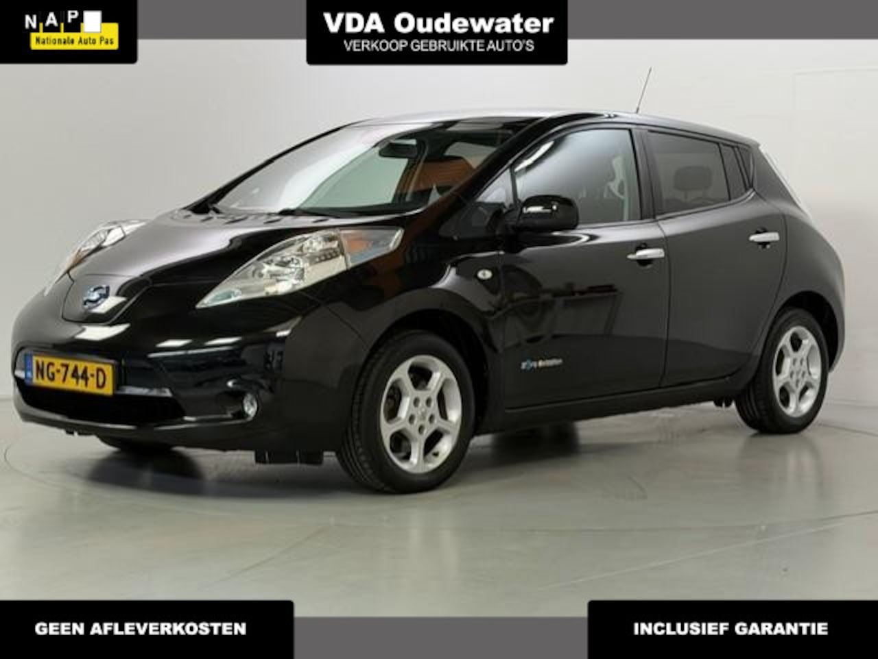 Nissan LEAF - Acenta 30 kWh Navi/Camera/Keyless/Verw stoel - AutoWereld.nl