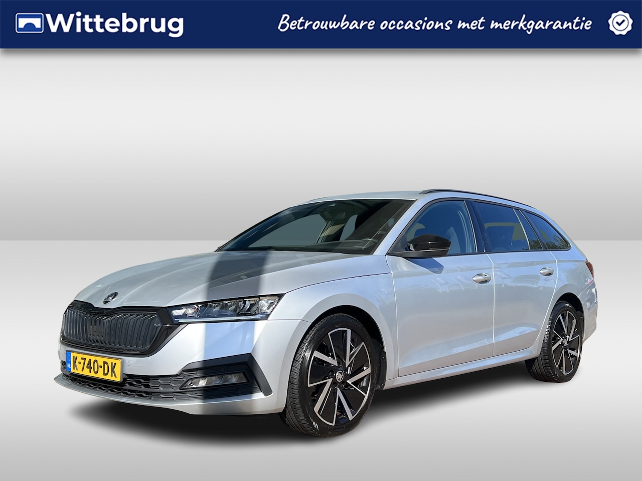 Skoda Octavia Combi - 1.0 e-TSI Sport Business / Virtual cockpit / Afneembare Trekhaak / Full Led / 18 inch / sp - AutoWereld.nl