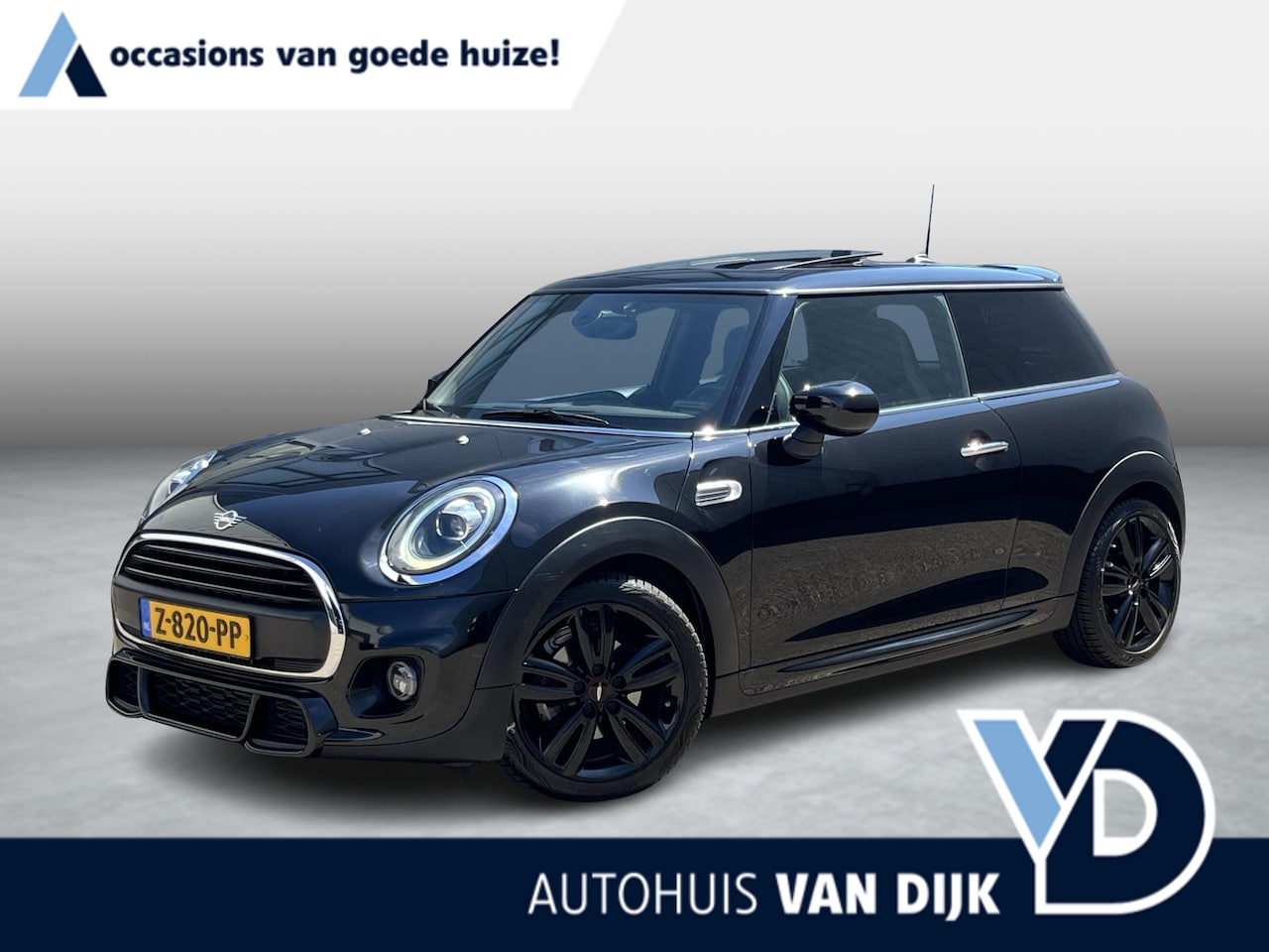 MINI 3-Deurs - 1.5 One Chili | Pano.Dak/Leder-Alcantara/JCW pakket/Navi/Clima/Cruise/Apple CarPlay-Androi - AutoWereld.nl