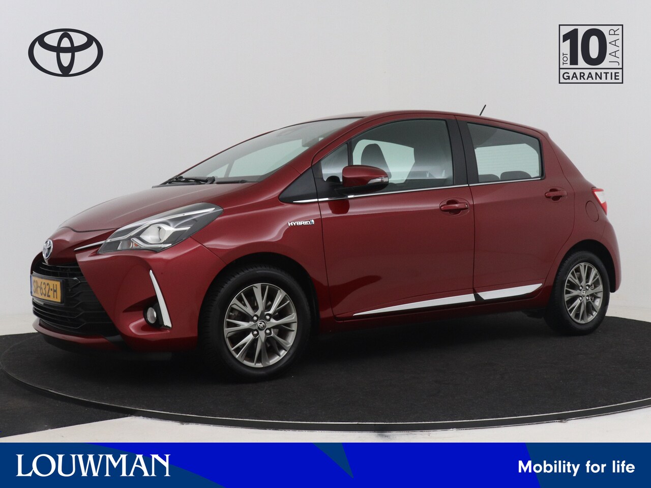 Toyota Yaris - 1.5 Hybrid Energy Plus | Dealer onderhouden | Half leder/Alcantara bekleding | Parkeersens - AutoWereld.nl