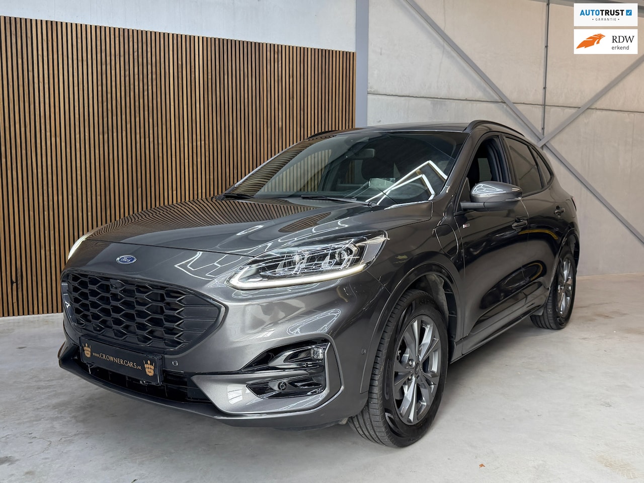 Ford Kuga - 2.5 PHEV ST-Line X 2.5 PHEV ST-Line X - AutoWereld.nl