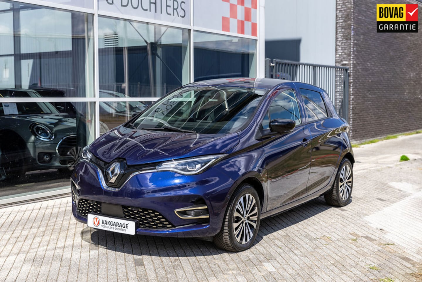 Renault Zoe - R135 Iconic 52 kWh - AutoWereld.nl