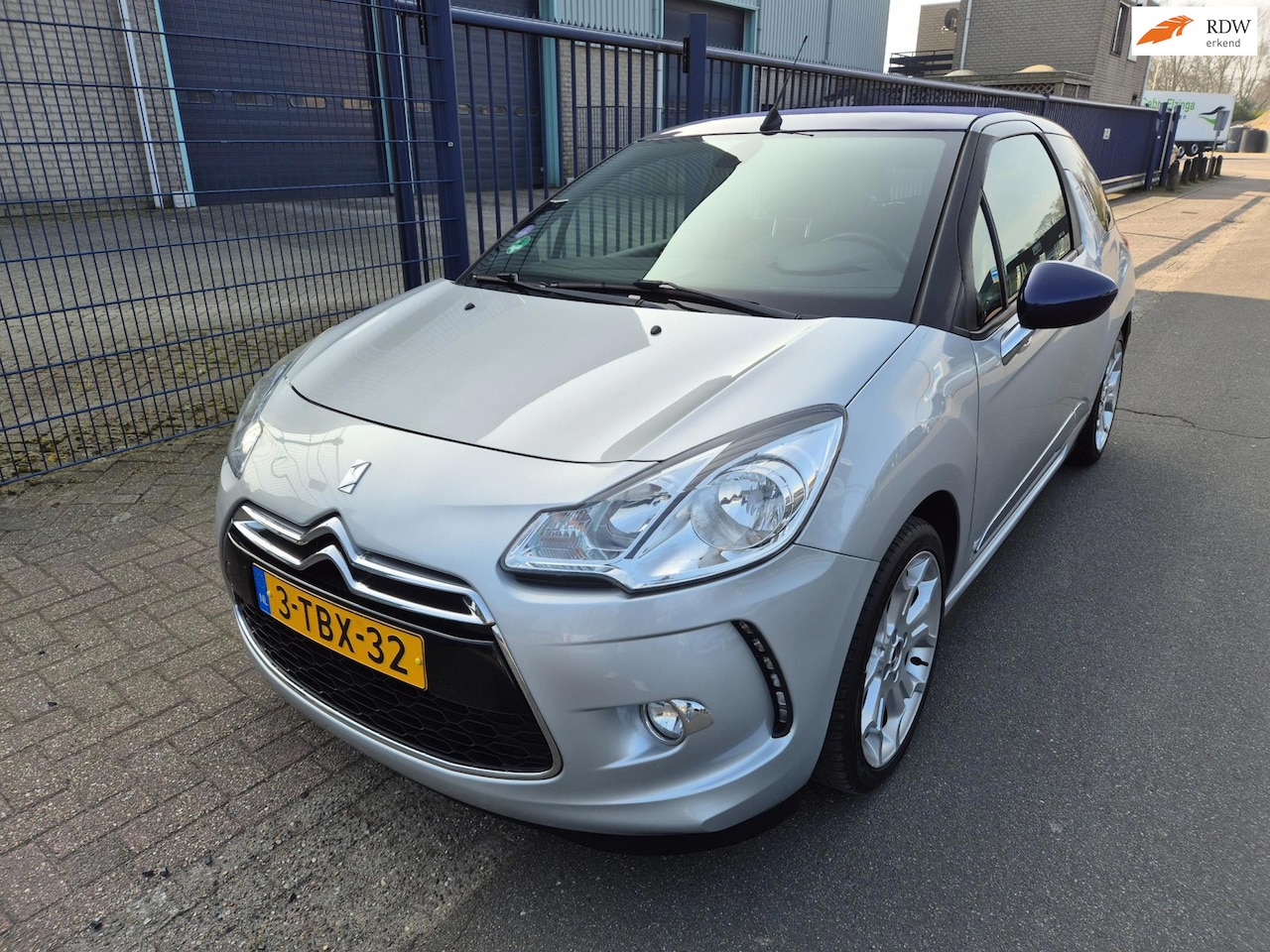 Citroën DS3 Cabrio - 1.6 Sport *153.149 KM*ZOMER AANBIEDING!! - AutoWereld.nl