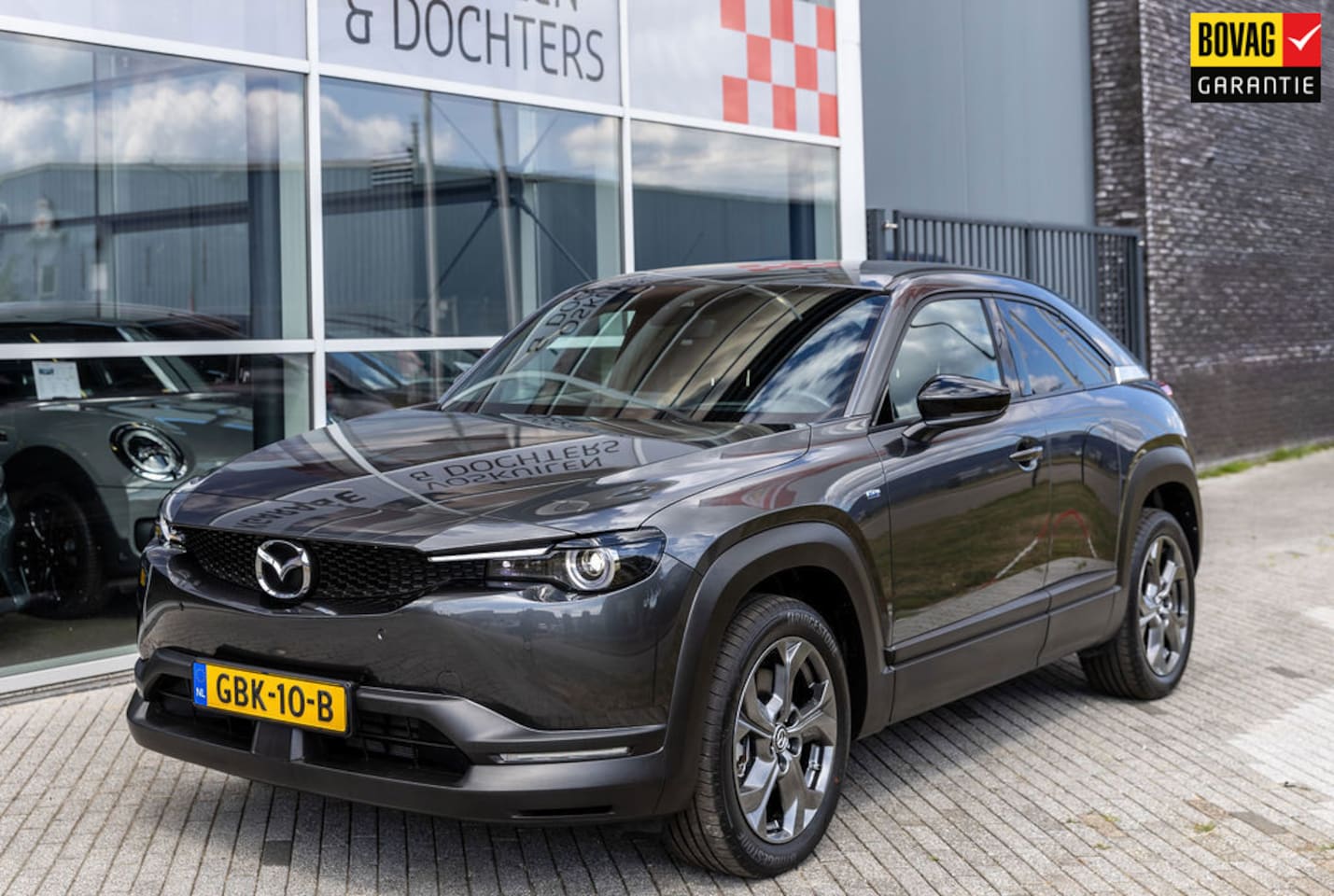 Mazda MX-30 - E-SkyActiv EV 145 Advantage 36 kWh - AutoWereld.nl