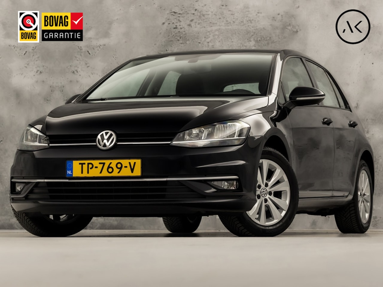 Volkswagen Golf - 1.0 TSI Sportline (APPLE CARPLAY, GROOT NAVI, ALCANTARA, DYNAMISCHE KNIPPERLICHTEN, SPORTS - AutoWereld.nl