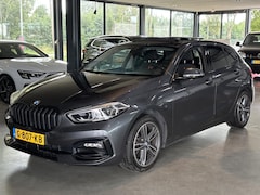BMW 1-serie - 118i Executive Sport Edition