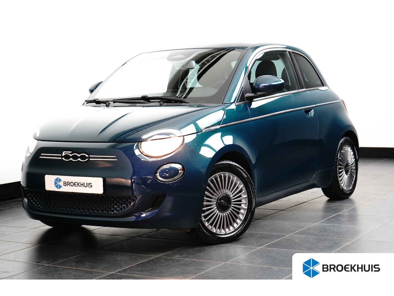 Fiat 500 - Icon 42 kWh | Camera | Stoelverwarming | Dode Hoek Detectie | DAB | - AutoWereld.nl
