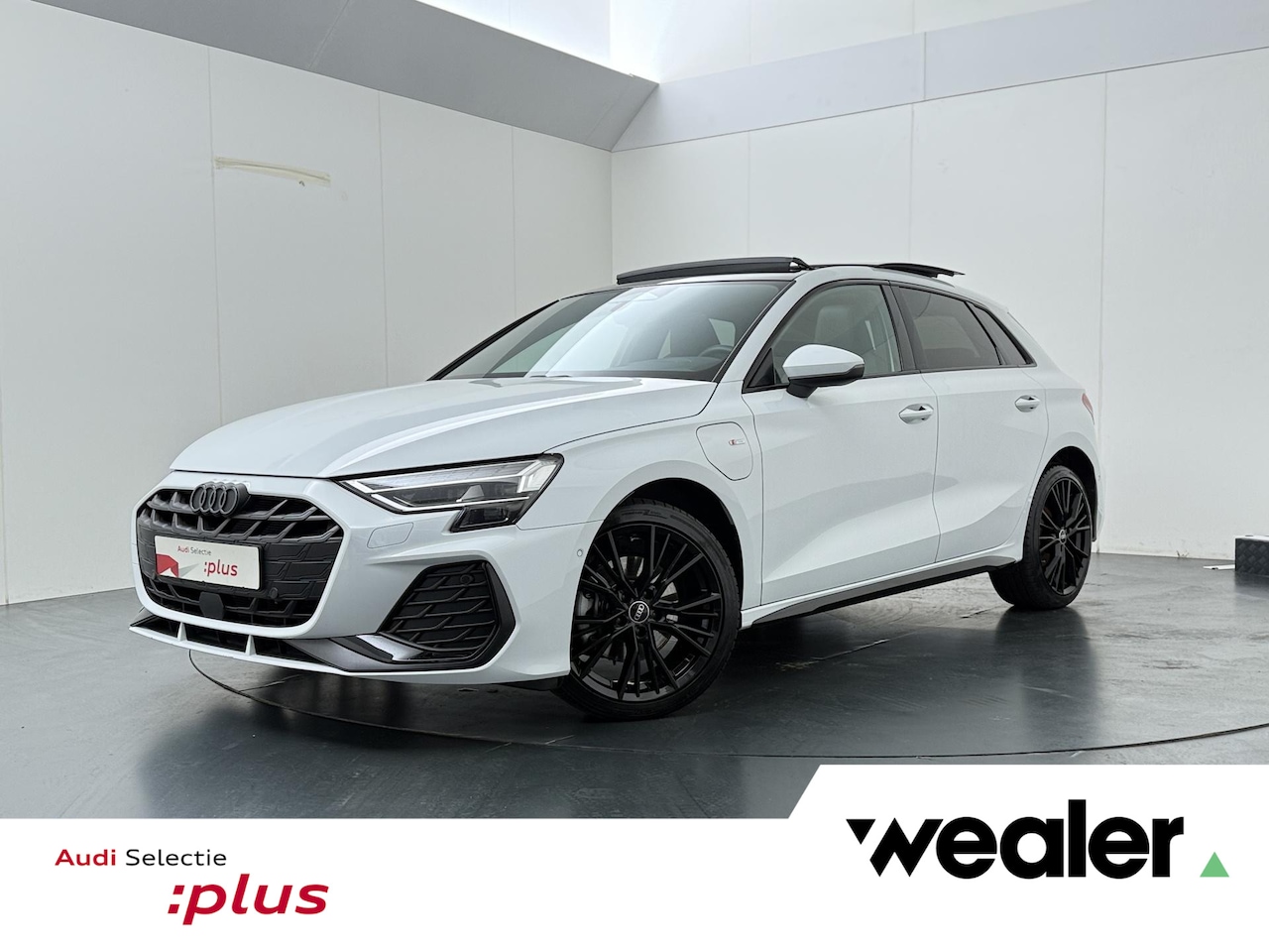 Audi A3 Sportback - 40 TFSI e S edition | 204 PK | SoH 100% | Panoramadak | Matrix LED kpolampen | Head-up dis - AutoWereld.nl