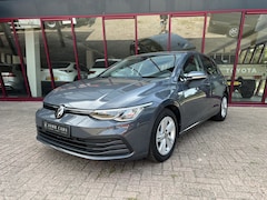 Volkswagen Golf - 1.5 eTSI Style | Carplay | ACC | PDC | Camera | Virtual | Stoel/Stuurverw. | Sfeerverlicht