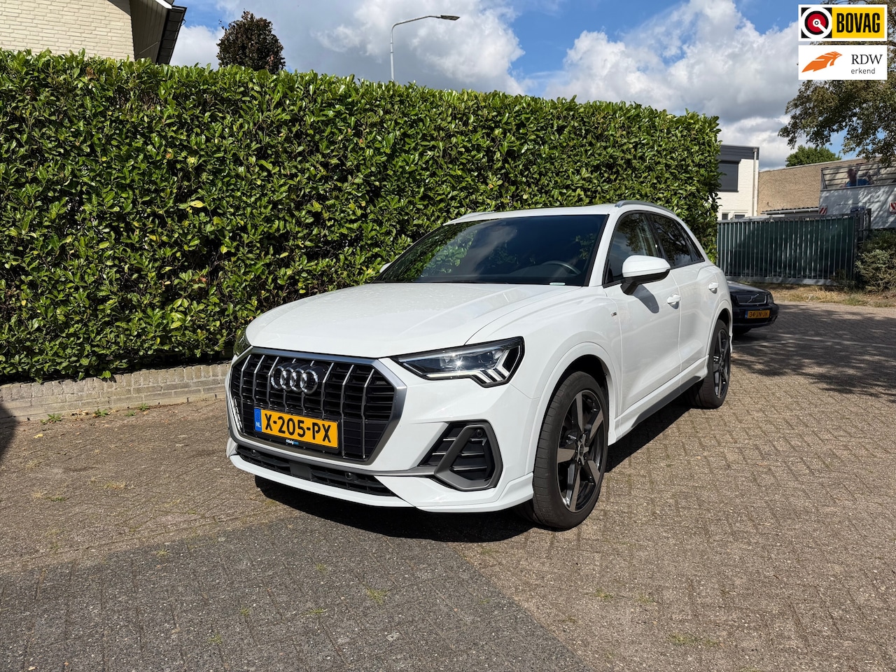 Audi Q3 - 35 TDI S Edition 35 TDI S edition - AutoWereld.nl