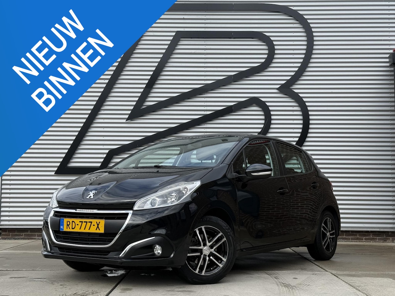 Peugeot 208 - 1.2 PureTech Blue Lion Navi|Airco|Cruise|Carplay|Elek Ramen|LM Velgen|PDC|N.A.P|Nieuwe APK - AutoWereld.nl