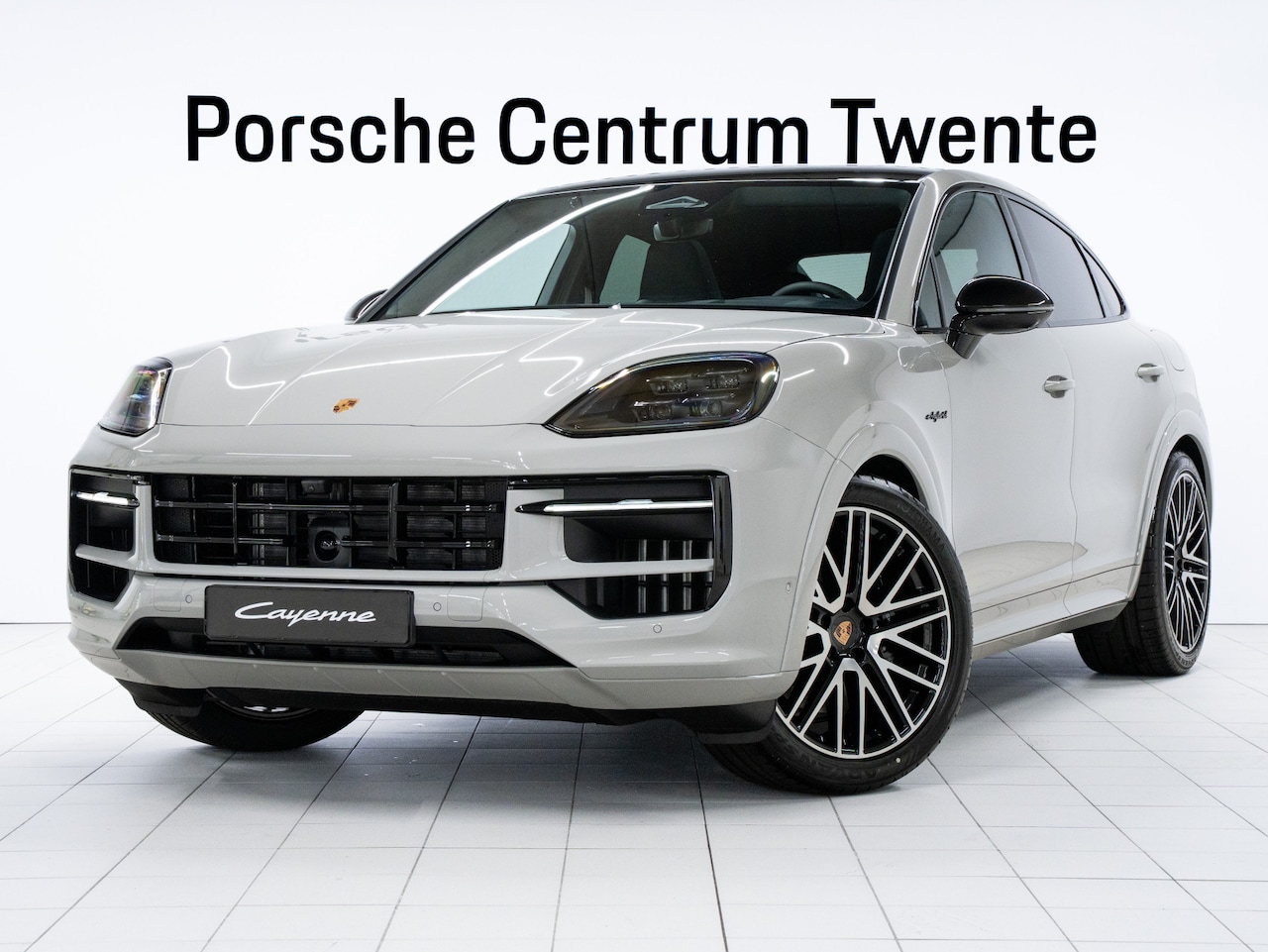 Porsche Cayenne Coupé - E-Hybrid Black Edition SportDesign - AutoWereld.nl