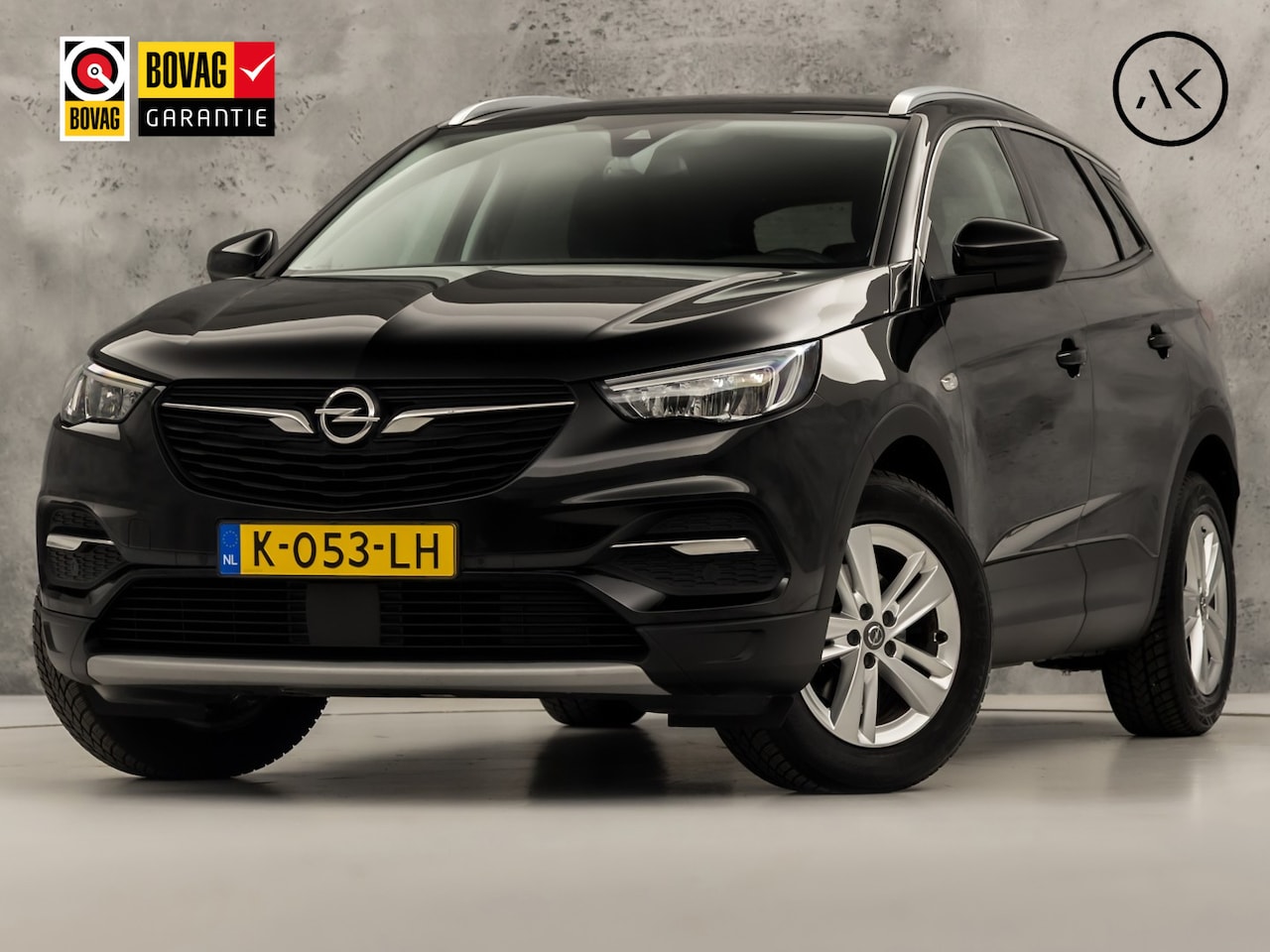 Opel Grandland X - 1.2 Turbo Sport (APPLE CARPLAY, GROOT NAVI, CLIMATE, LEDER, CAMERA, SPORTSTOELEN, GETINT G - AutoWereld.nl