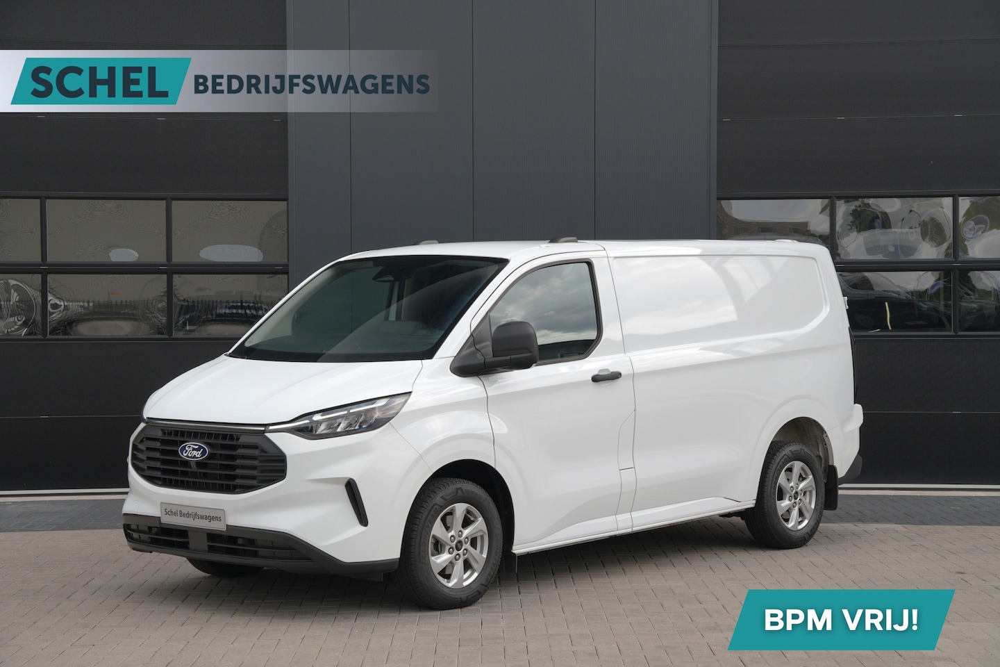 Ford Transit Custom - 320 2.0 TDCI L1H1 Trend 170pk - 1 + 1 Stoel - Trekhaak - Blindspot - ACC - Navi - Rijklaar - AutoWereld.nl
