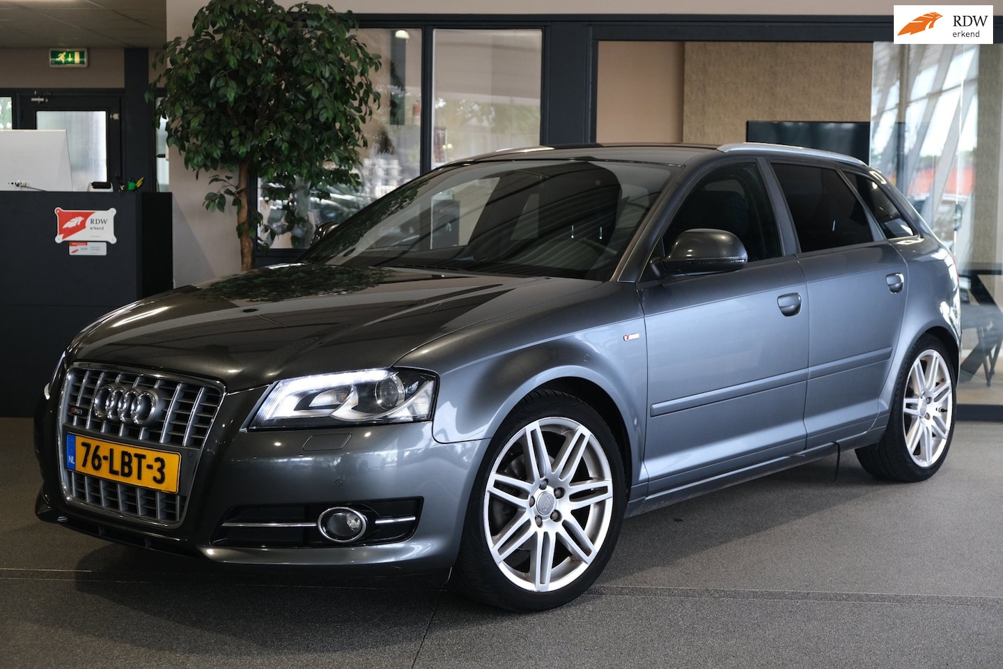 Audi A3 Sportback - 1.4 TFSI S-edition 125PK Navi Airco PDC - AutoWereld.nl
