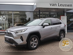 Toyota RAV4 - 2.5 HYBRID AWD DYNAMIC 1650KG-TREKGEWICHT STOELVERW. RUITENWISSER VERW. PARK.SENSOREN