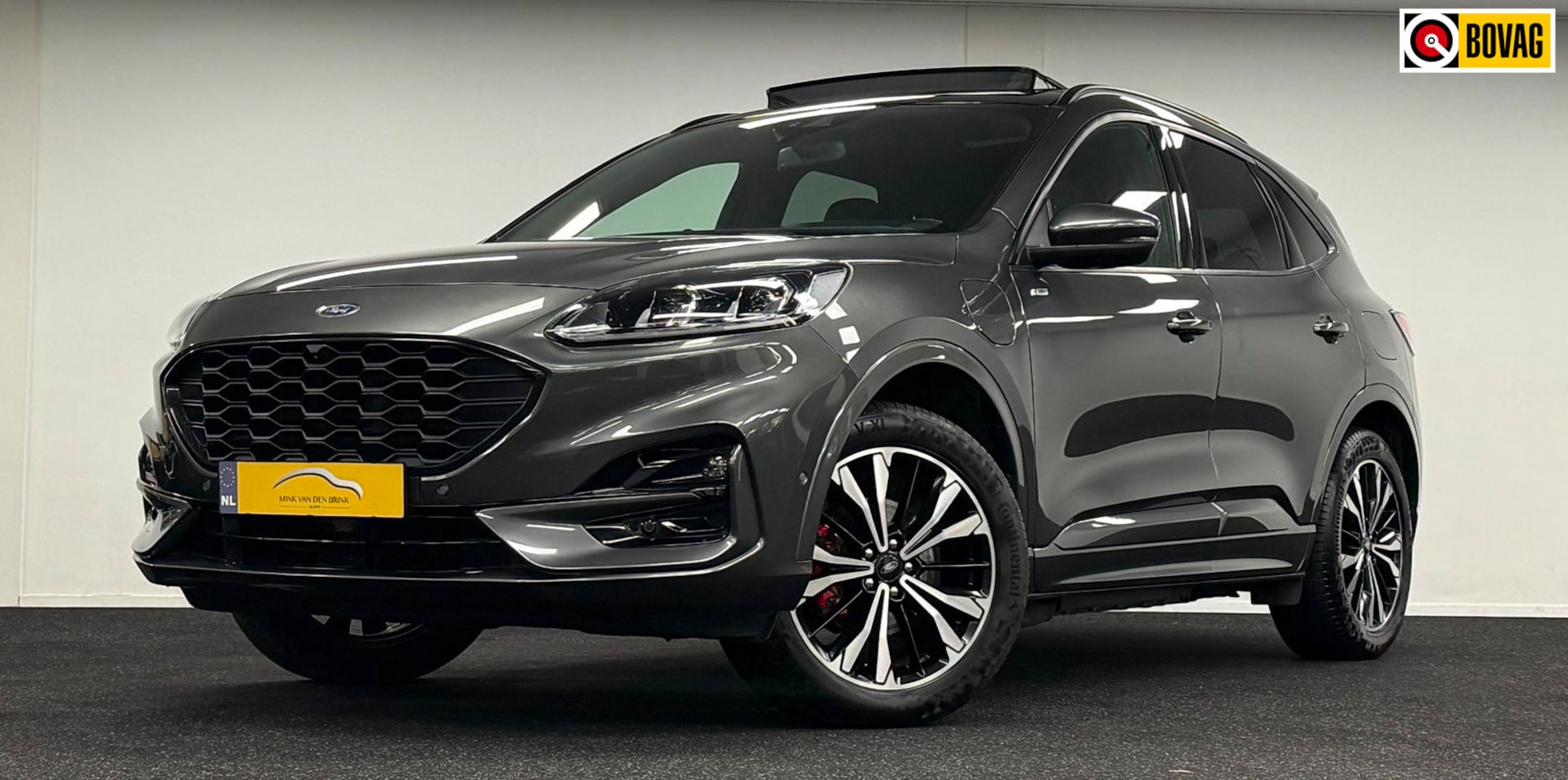 Ford Kuga - 2.5 PHEV ST-Line X*224PK*Panodak*Camera*Navi*Carplay*Stoelverw*Elektrischeklep*19" - AutoWereld.nl