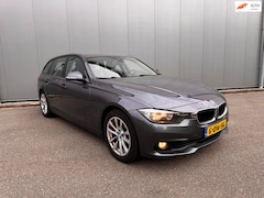 BMW 3-serie Touring - 318d Edition Luxury Line Purity High Executive automatic