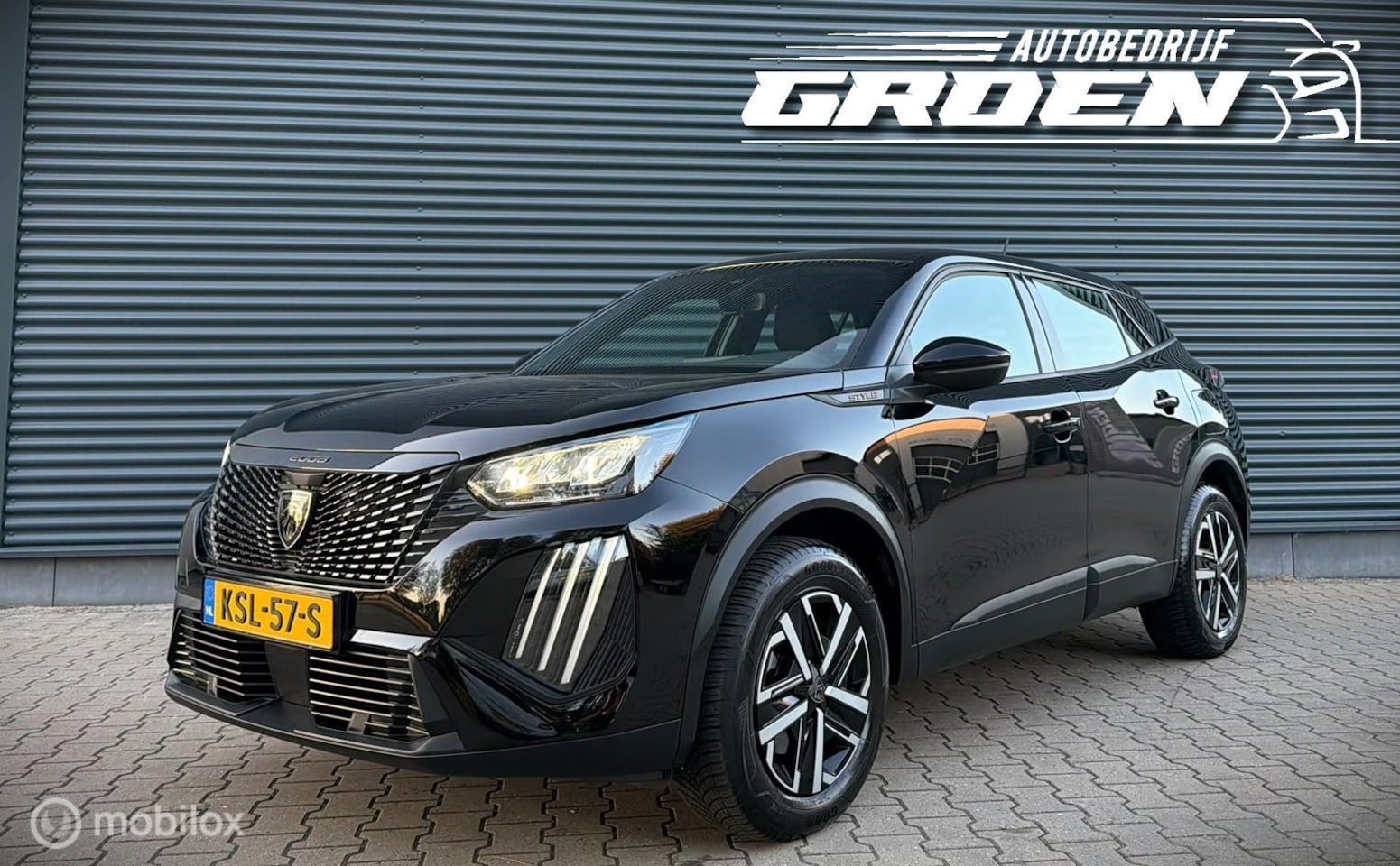 Peugeot e-2008 - EV Active Pack 50 kWh AppleCarplay|SOH 99.8% - AutoWereld.nl