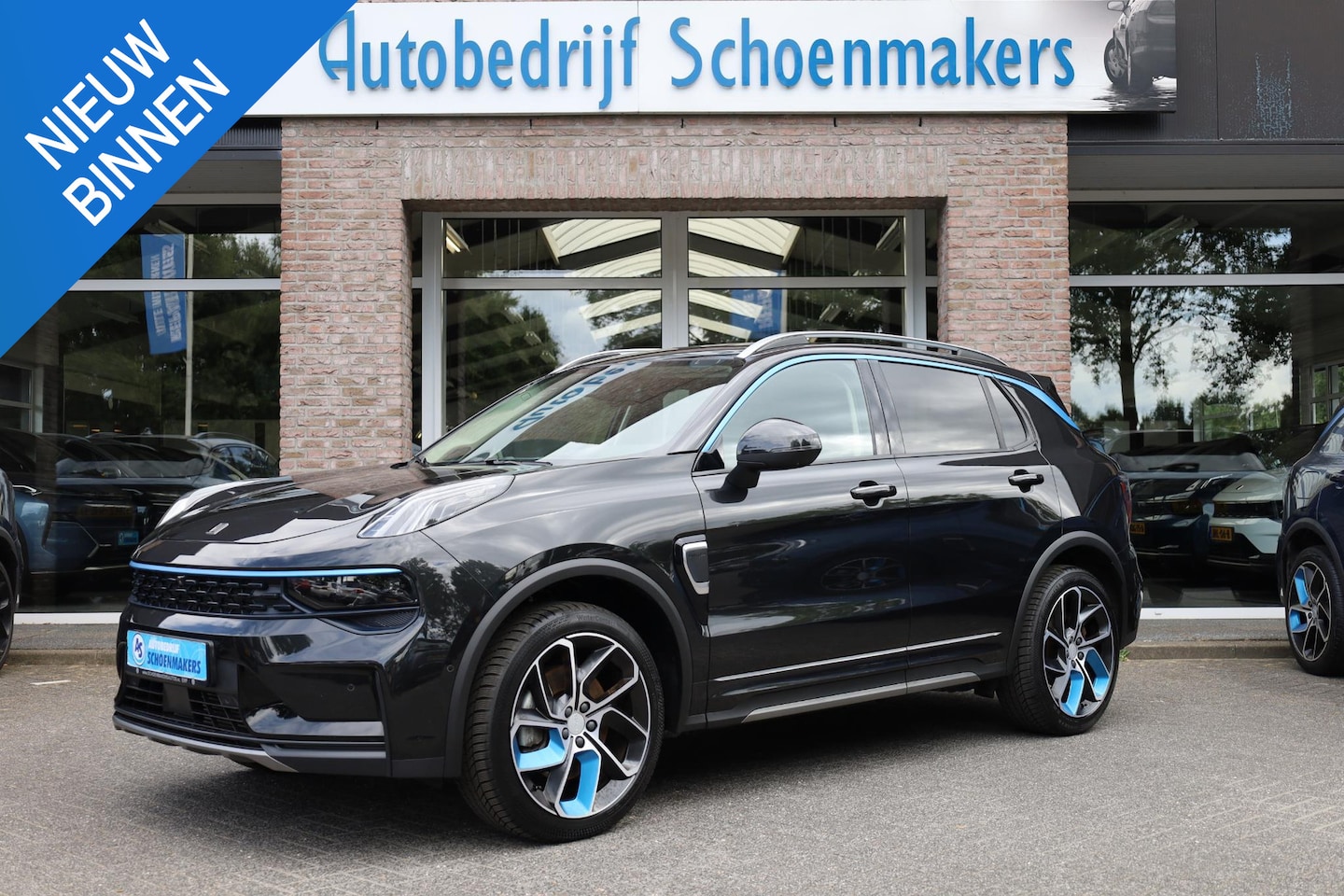 Lynk & Co 01 - 1.5 261PK! TREKHAAK! 360-CAMERA PANO/SCHUIF INFINITY DAB NAVI CARPLAY STOELVERWARMING ELEK - AutoWereld.nl