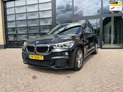 BMW X1 - SDrive18i High Executive, M-Pakket, Led