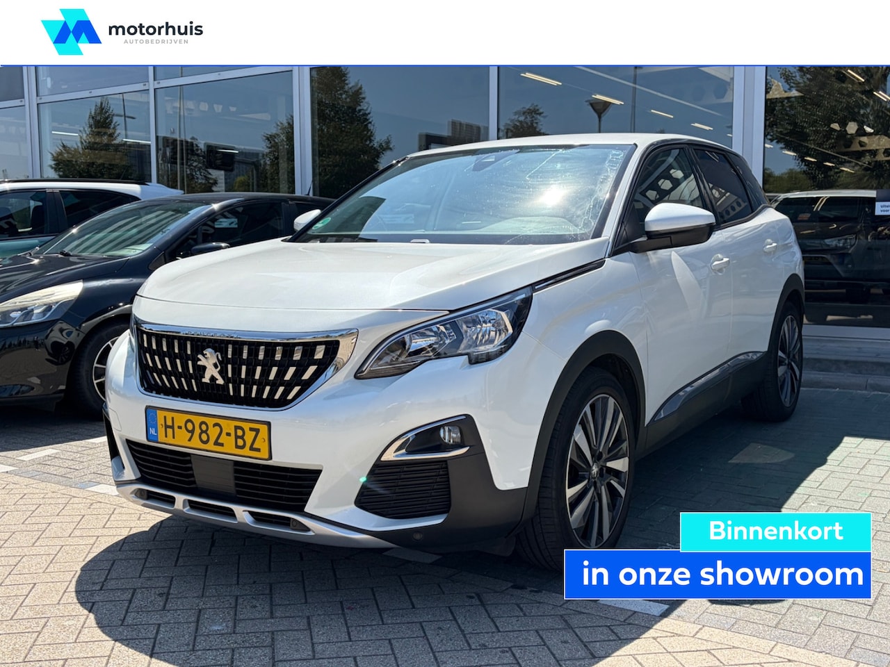 Peugeot 3008 - 1.2 PureTech Blue Lease Premium Avantage | Achteruitrijcamera | Cruise control | Hill hold - AutoWereld.nl