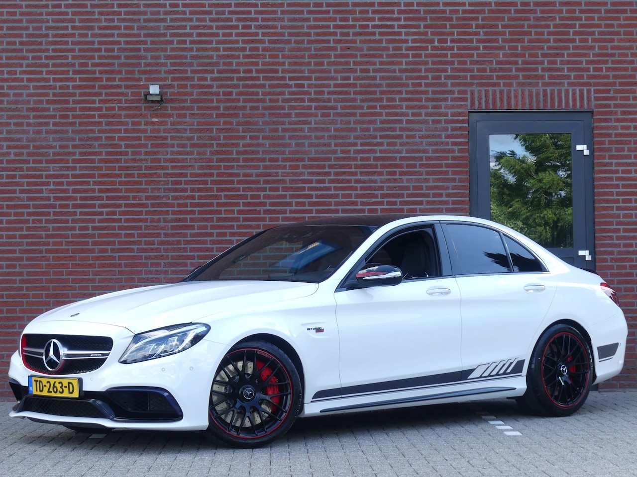 Mercedes-Benz C-klasse - AMG 63 S Edition 1 Headup Display Kuipstoelen Burmester - AutoWereld.nl
