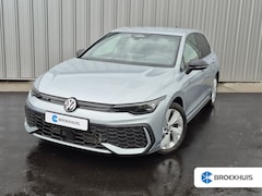 Volkswagen Golf - 1.5 eHybrid GTE 272PK DSG/AUTO | 360gr camera | Parkeerassistent | Head-up Display | Stoel