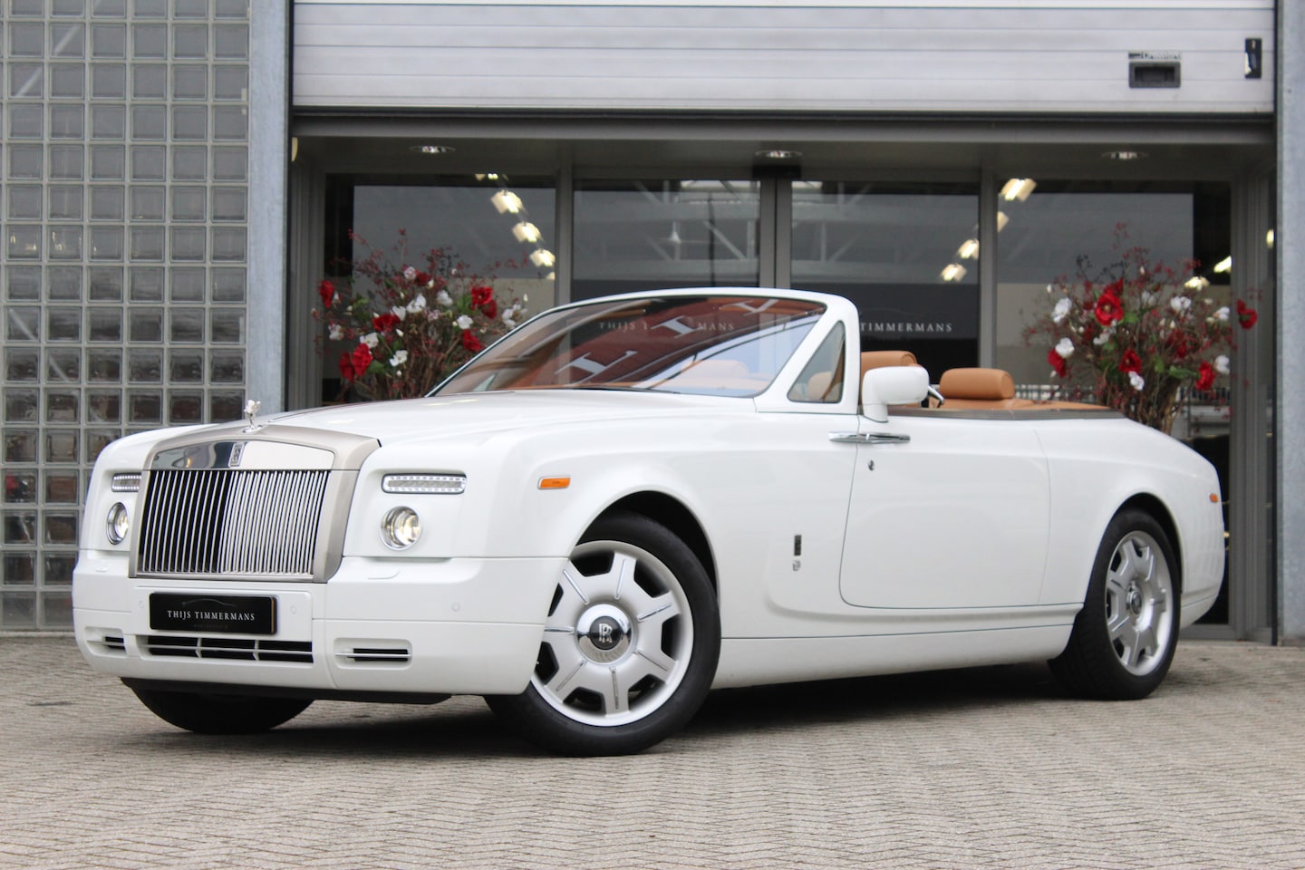 Rolls-Royce Phantom - 6.7 V12 Drophead Coupé 6.7 V12 Drophead Coupé - AutoWereld.nl