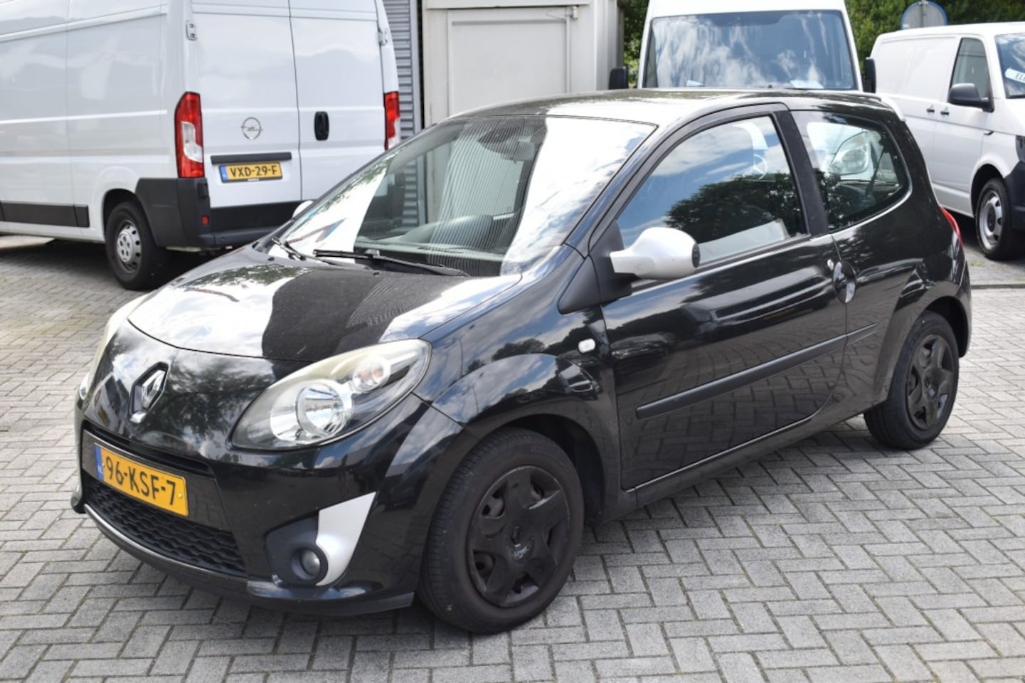Renault Twingo - 1.2-16V DYNAMIQUE / APK 6-2027 / TREKHAAK / LEES TEKST / - AutoWereld.nl