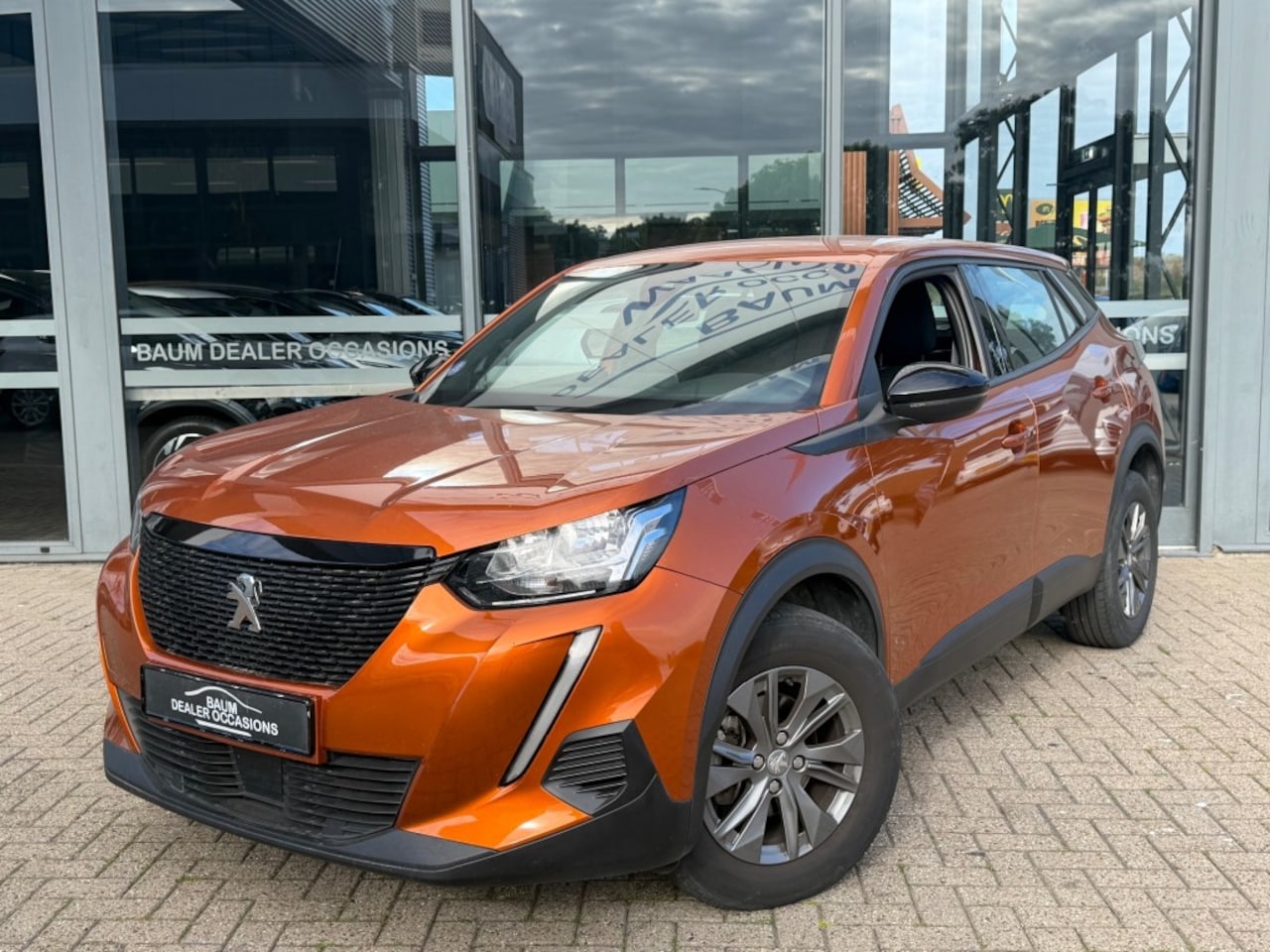 Peugeot 2008 - 1.2 PURETECH AUTOMAAT 130PK ACTIVE PACK AIRCO NAVI LMV - AutoWereld.nl