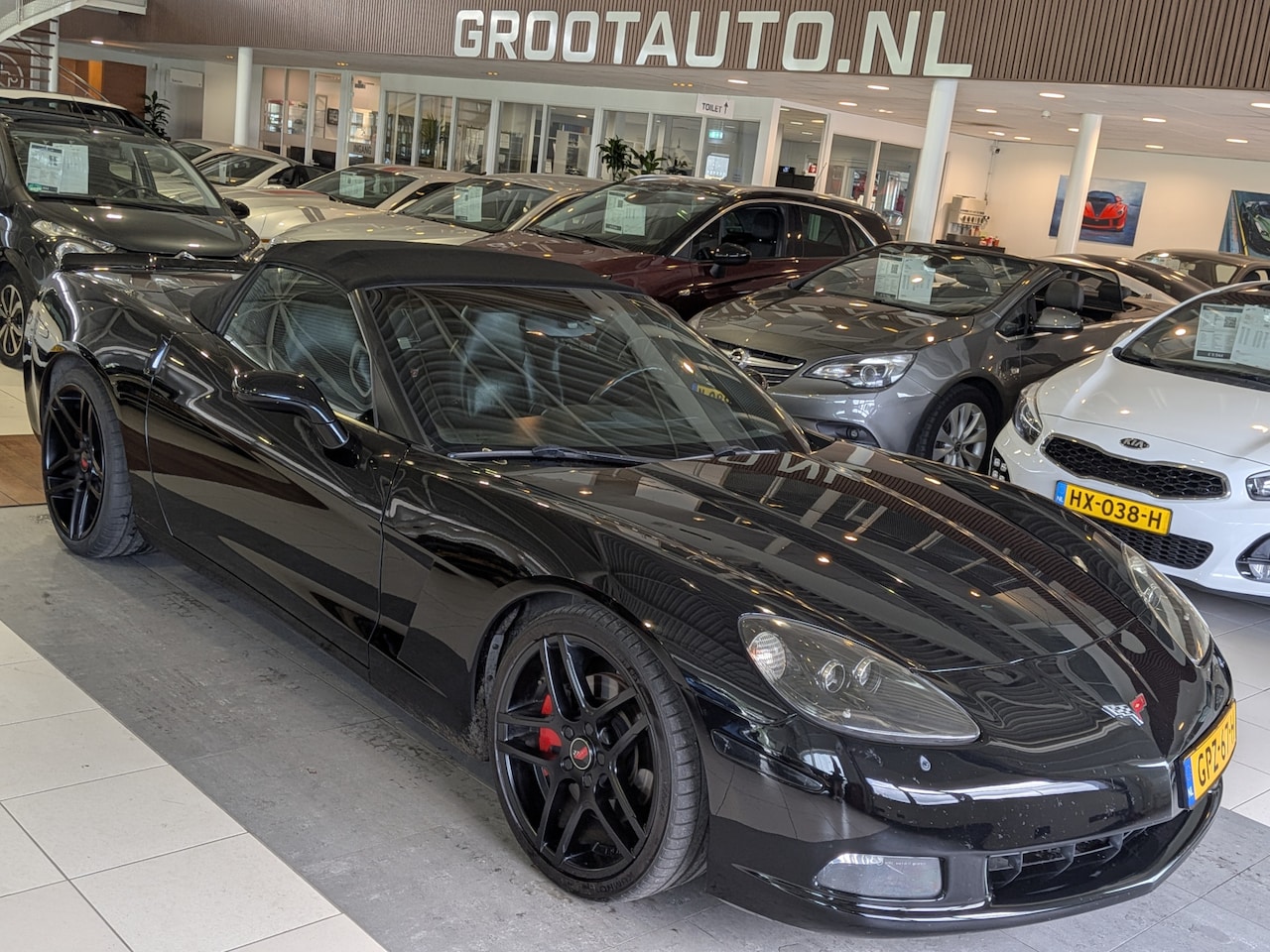 Corvette C6 - 6.0 Convertible Automaat Airco, Cruise Control, Stuurbekrachtiging - AutoWereld.nl