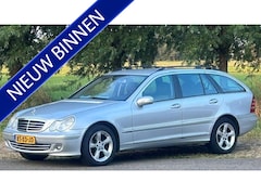 Mercedes-Benz C-klasse Combi - 180 K. Avantgarde NAVIGATIE, CLIMATE CONTROL, ELEC. VERSTELBARE STOELEN, CRUISE CONTROL, D