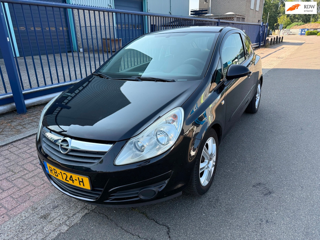 Opel Corsa - 1.0-12V Essentia *AIRCO*NAVI*ZOMER AANBIEDING!! - AutoWereld.nl