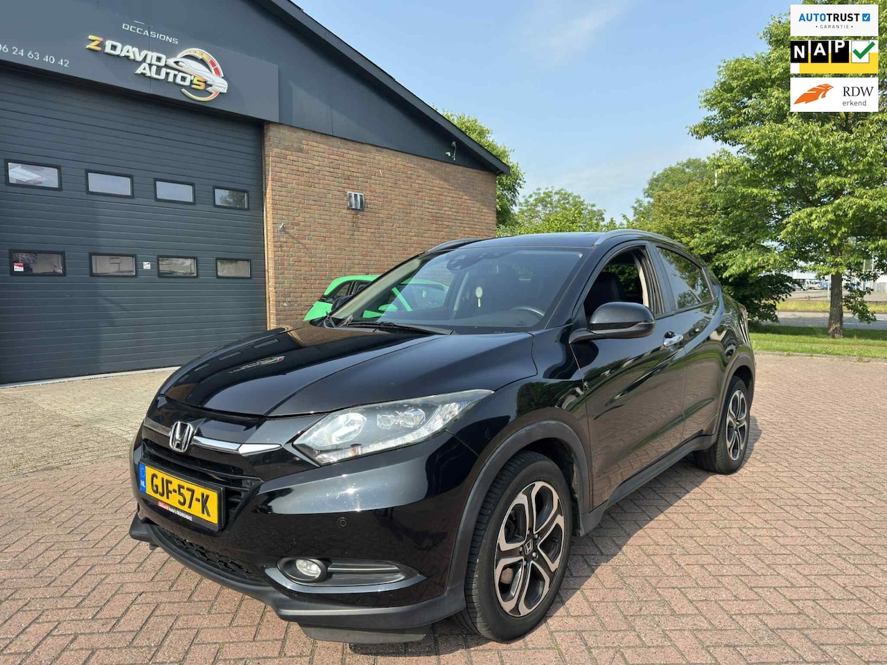 Honda HR-V - 1.5 i-VTEC Executive Automaat Panorama Camera Stoelverwar - AutoWereld.nl