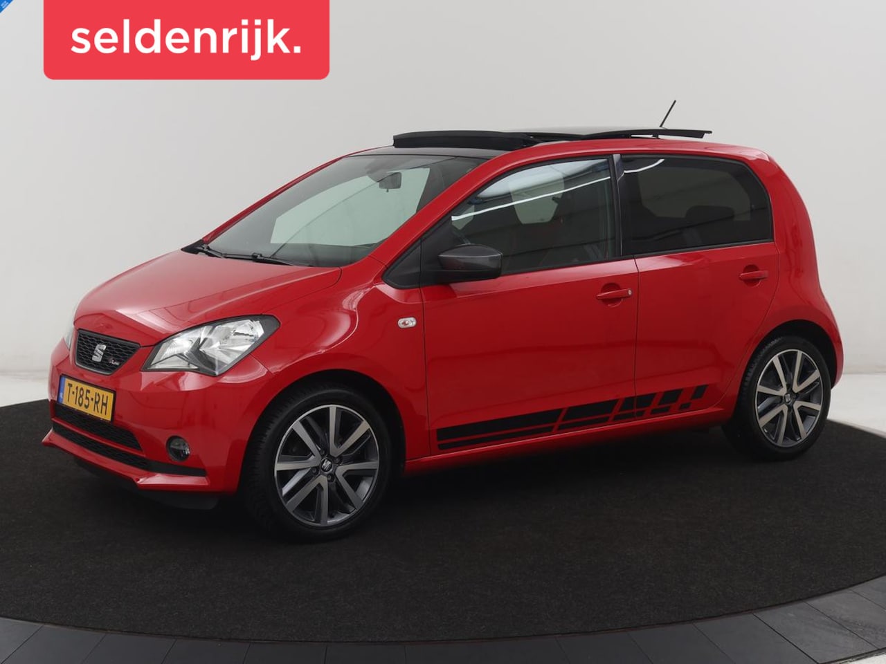 SEAT Mii - 1.0 FR Line Pano | Airco | Lichtmetalen velgen | Striping | Sportstoelen - AutoWereld.nl