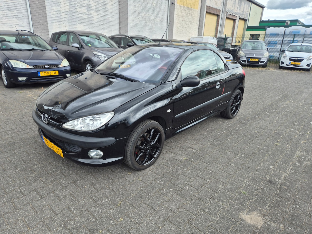 Peugeot 206 CC - Eugeot 206 CC 1.6-16V Premium CABRIO - AutoWereld.nl