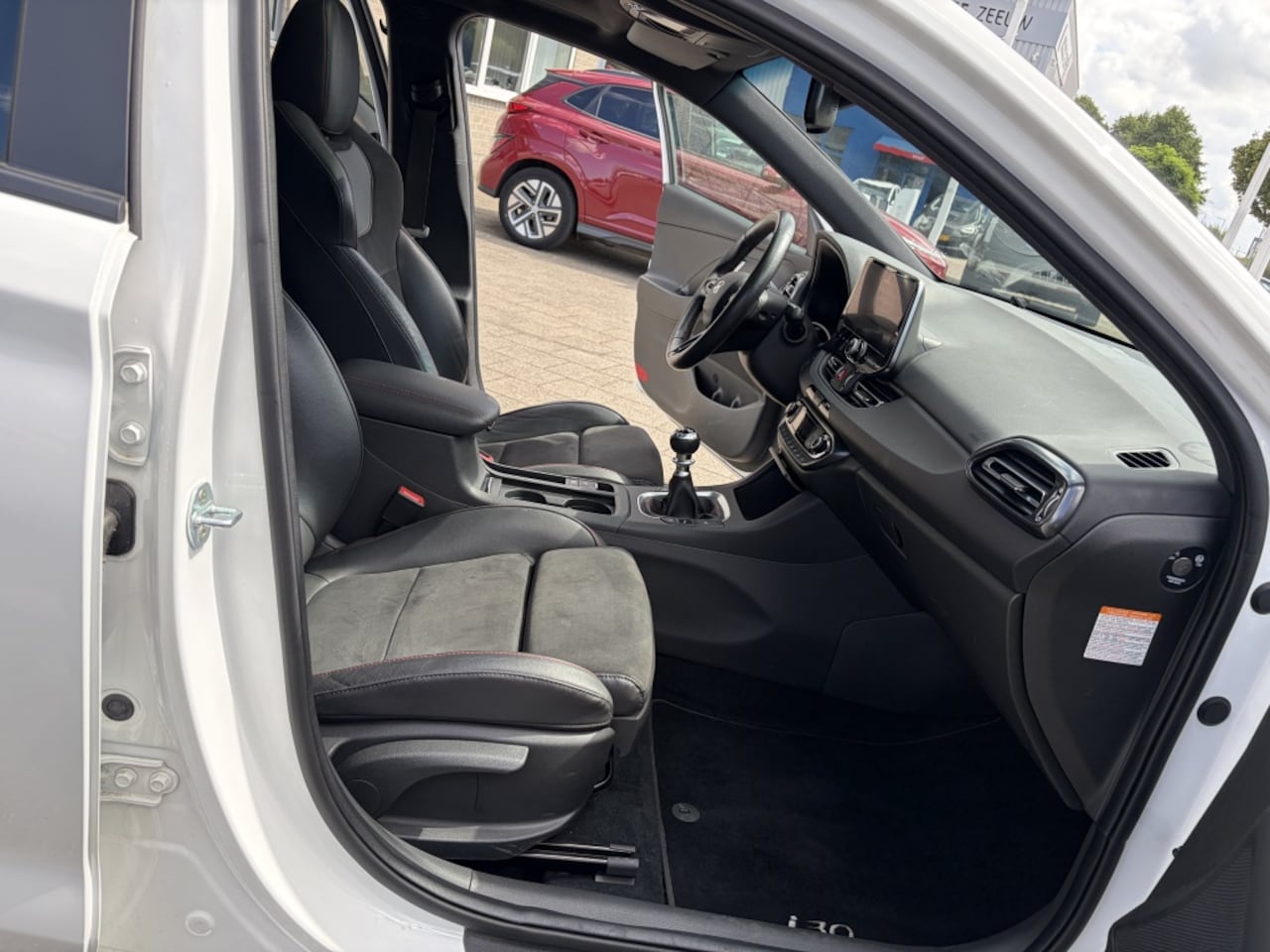 Hyundai i30 - FB 1.5 T-GDi NLine Sky*RIJKLAARPRIJS*