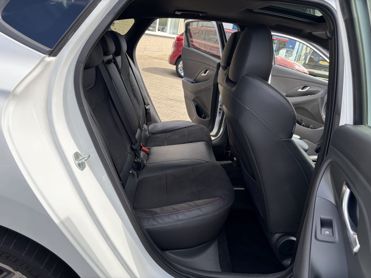 Hyundai i30 - FB 1.5 T-GDi NLine Sky*RIJKLAARPRIJS*
