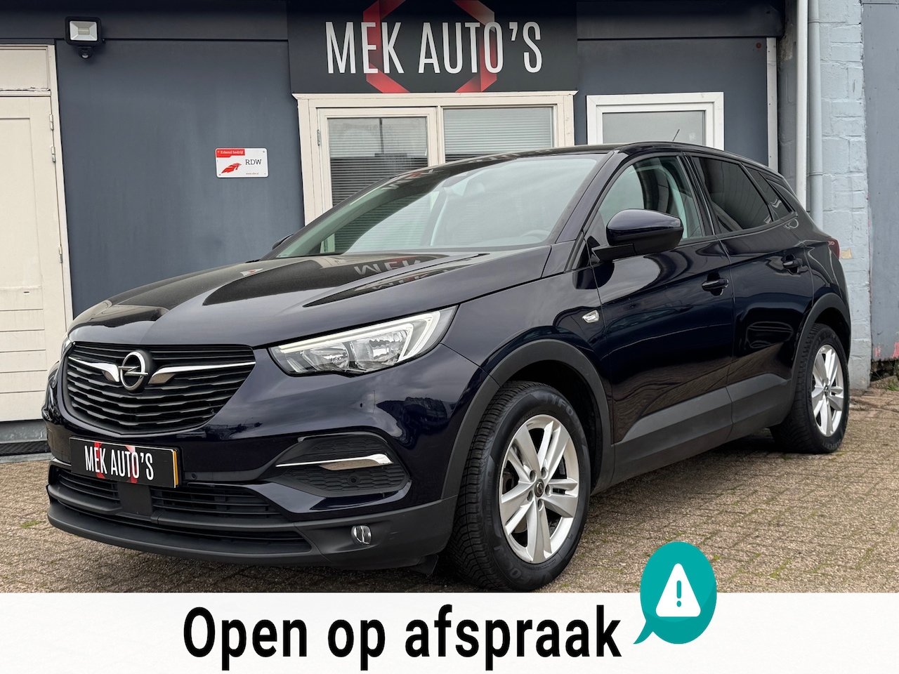 Opel Grandland X - 1.2 Turbo Business Executive|Navi|Cruise|Climate| - AutoWereld.nl