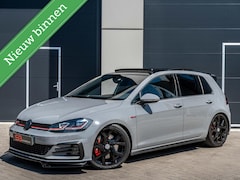 Volkswagen Golf - 2.0 TSI GTI Performance Virtual|Pano|BOMVOL