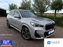 BMW X1 - xDrive25e M Sport Pano Trekhaak Memory HUD H&K 360