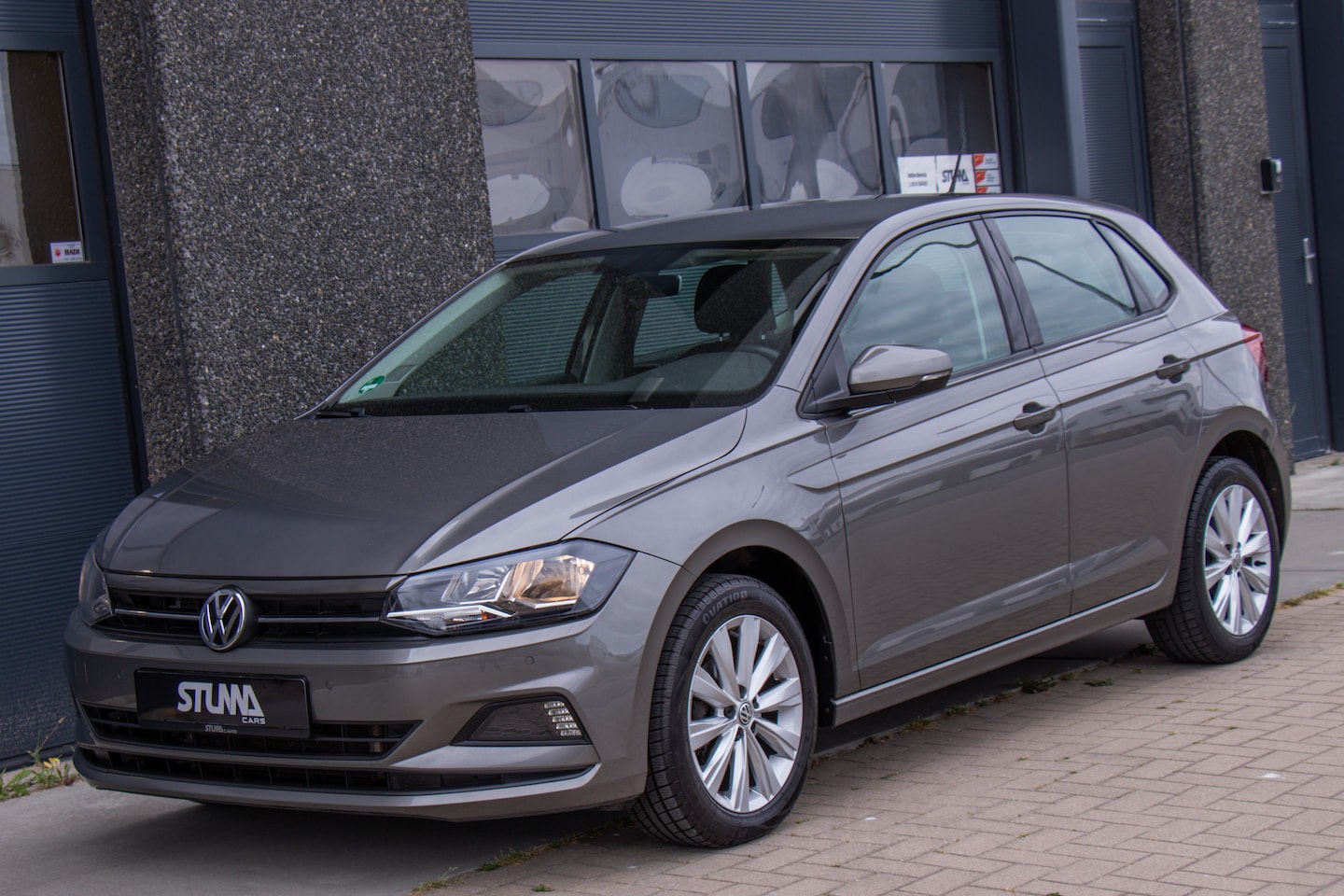 Volkswagen Polo - 1.0 TSI Highline | DSG Automaat | Carplay | Climate | Navigatie | DAB | Cruise | Bluetooth - AutoWereld.nl