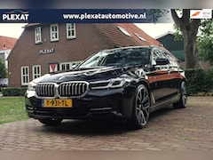 BMW 5-serie Touring - 520d High Executive Aut. | Facelift | 20 Inch | Adap. Cruise | Comfortstoelen | Elek. Klep