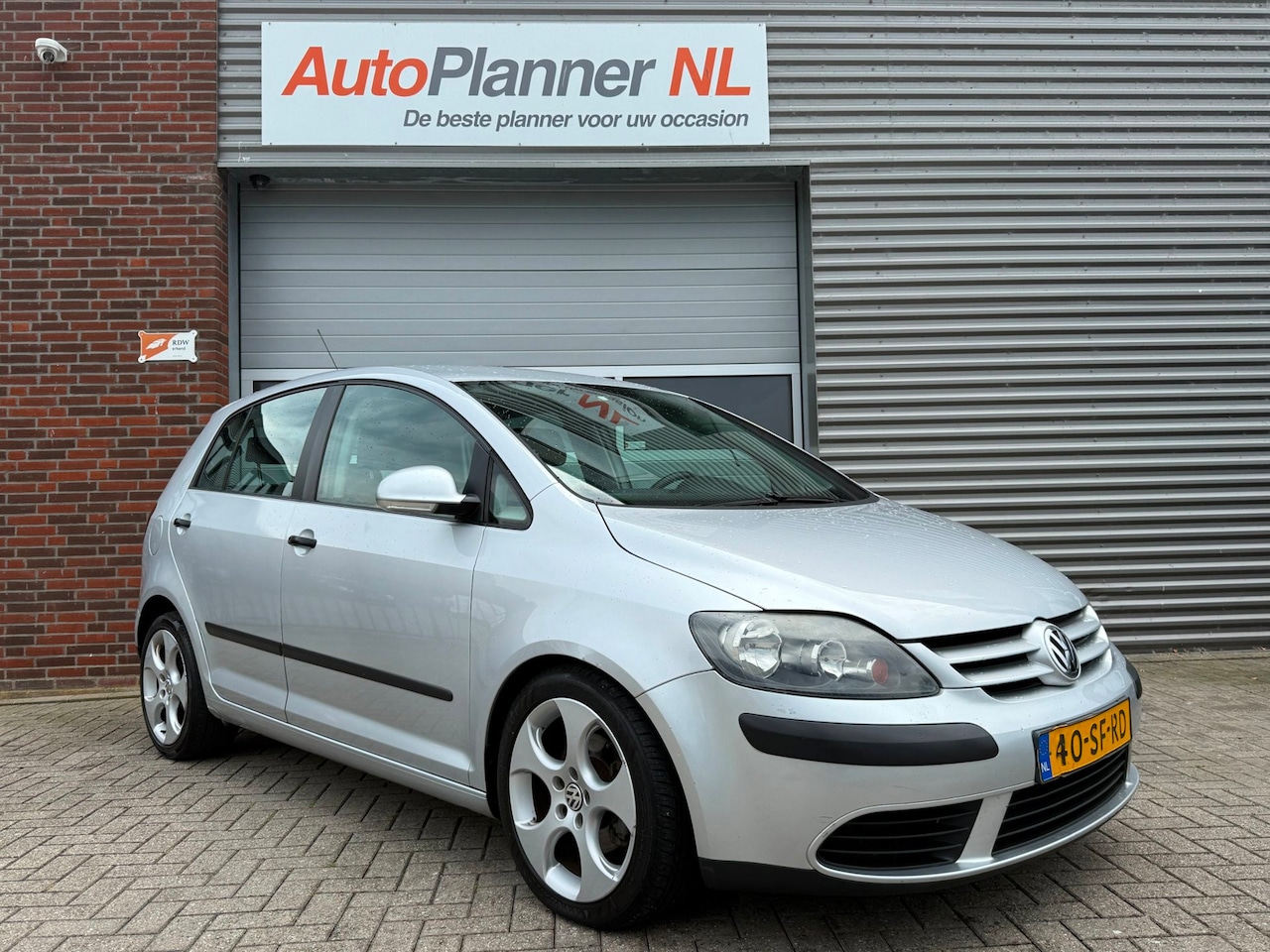 Volkswagen Golf Plus - 1.6 FSI Comfortline Business! Airco! - AutoWereld.nl