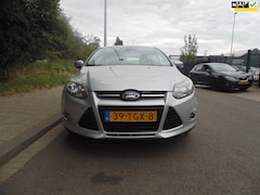 Ford Focus Wagon - 1.6 EcoBoost Lease Titanium met airco navi trekhaak top auto