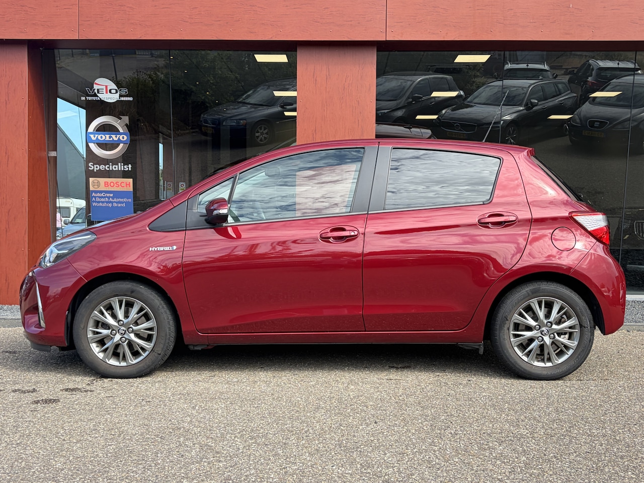 Toyota Yaris - 1.5 Hybrid Dynamic | Navi | Climate | Camera! - AutoWereld.nl